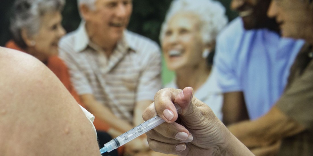 Vacina contra a dengue: por que pessoas com 60 anos ou mais não podem se vacinar?